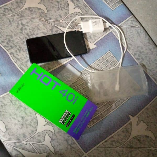 Infinix hot 40i for sale more detail in description 0