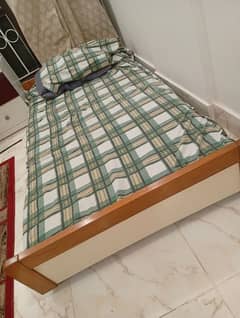 Single small size bed for sale with mattress