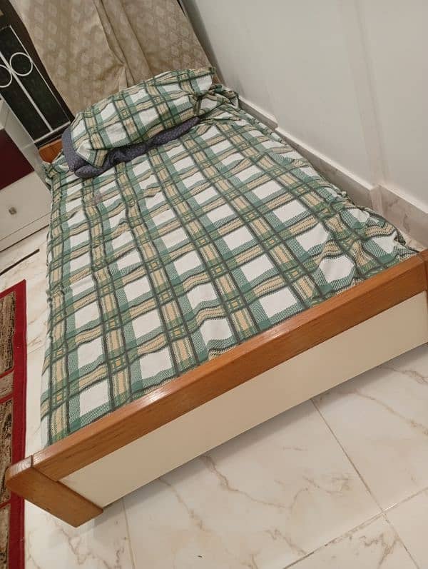 Single small size bed for sale with mattress 0