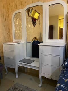 dressing table for sale