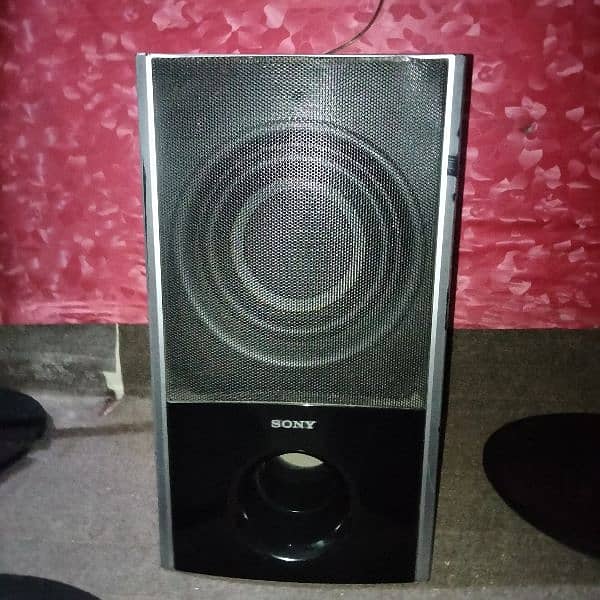 Sony home theater system DZ870w 5