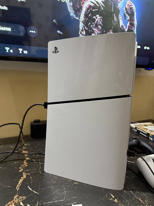 Ps5 Slim UK Edition 1TB combo pack (Read Add) 9