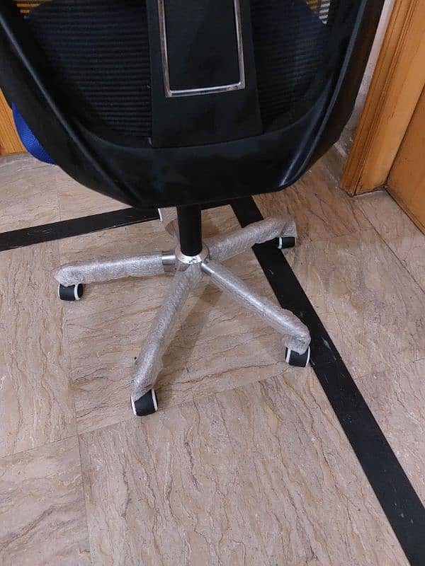 Imported comfortable  Chair for Sale 2