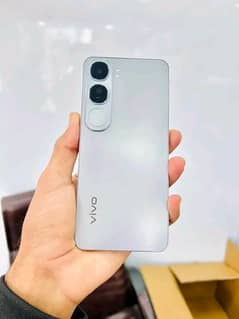 Vivo Y 200 Only 5 days used