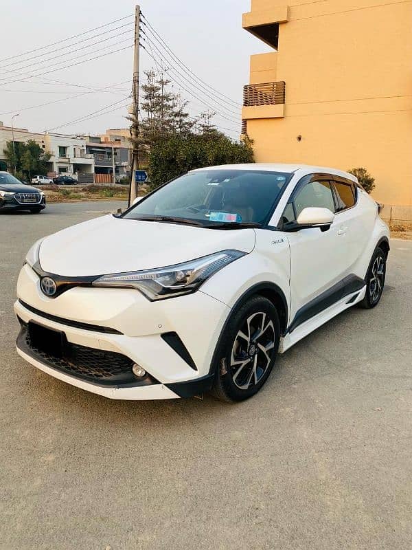 Toyota C-HR 2017 2