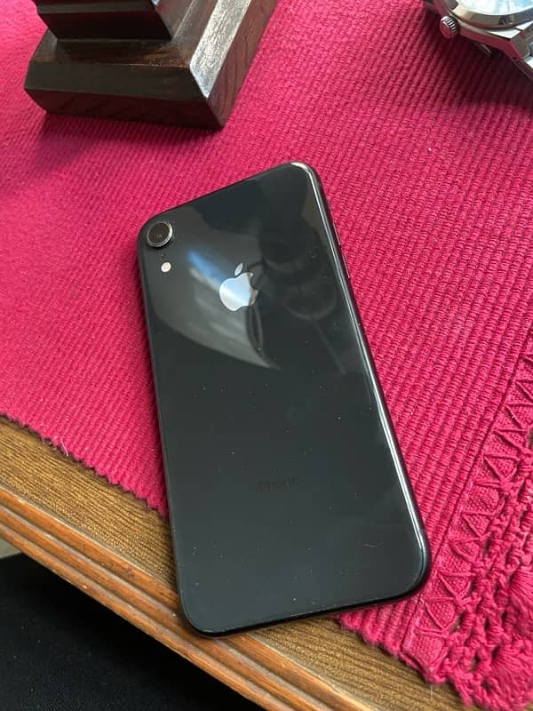 Factory Unlocked IPhone XR 1