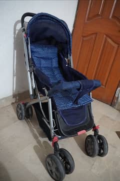 Pram n cot for sell,condtion 9.5 /10