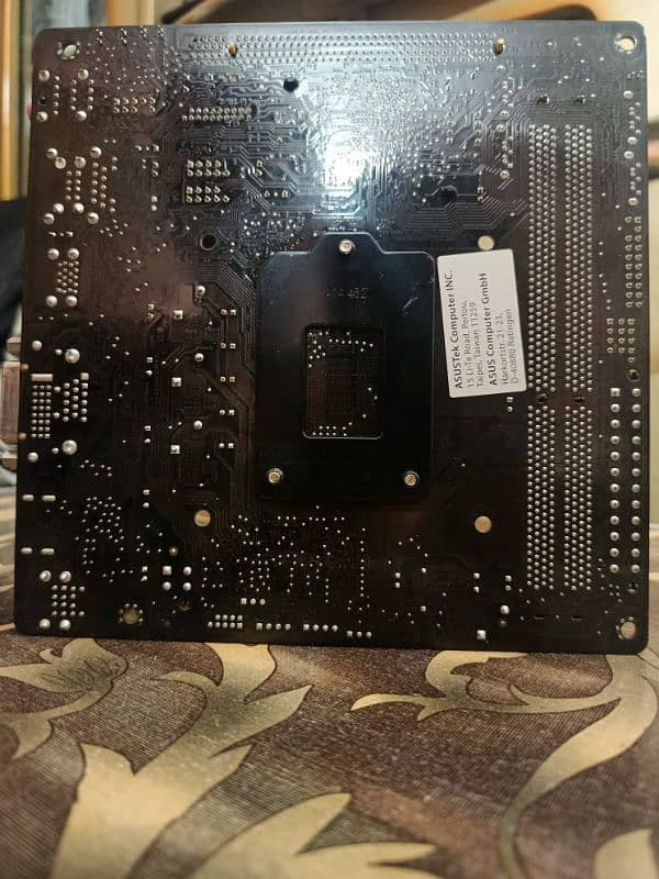 ASUS H81I-PLUS perfect condition 5