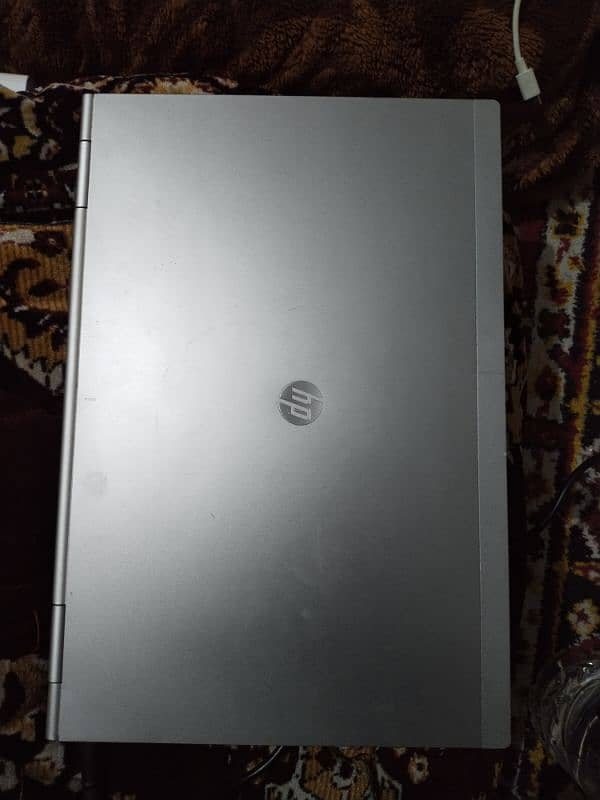 Hp elite book 8460p core i5 urgent sell 1