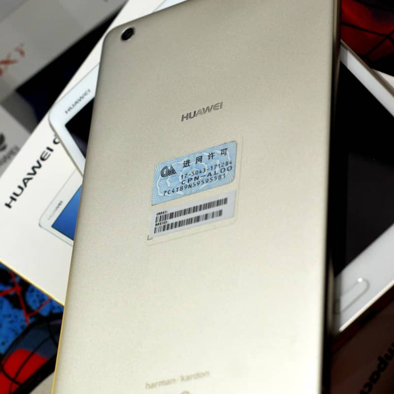 Huawei Gaming Tab 2GB RAM 16GB ROM mediapad M3 Lite S with box 17