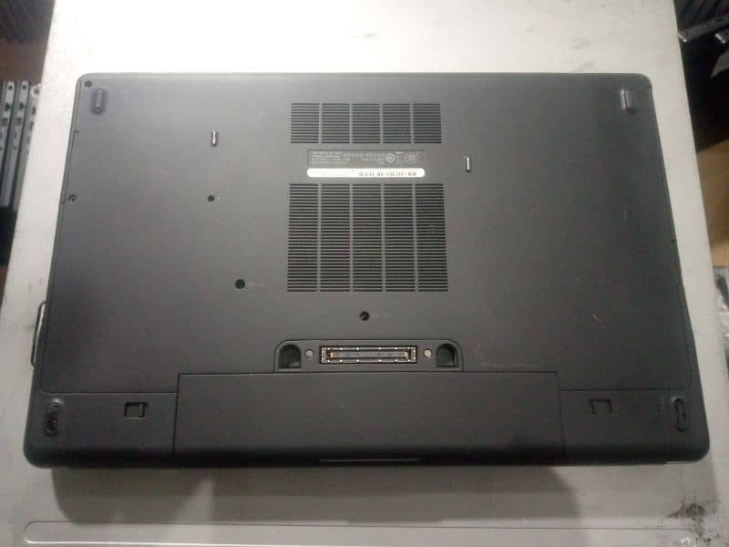 Dell latitude e6540 core i5-4 generation 8/500 Hhd. 5