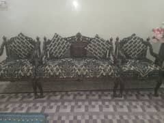 selling sofa set