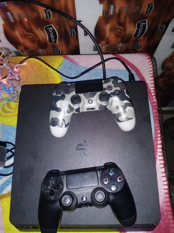 ps4 console slim 0