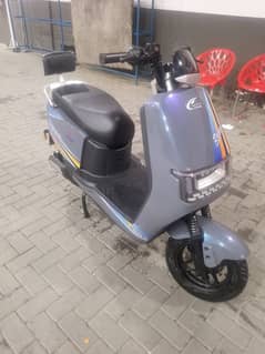 electric Scooty united