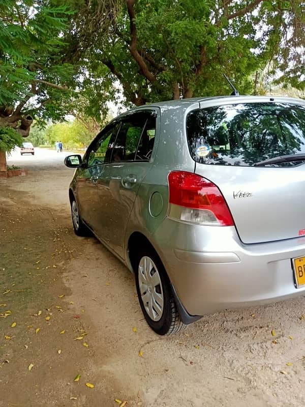 Toyota Vitz 2010 1