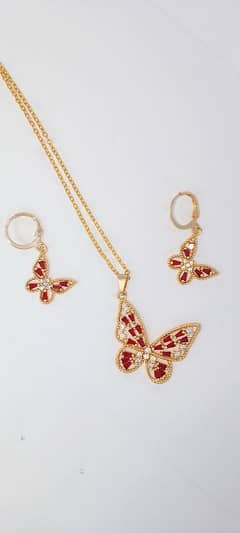 Beautiful butterfly necklace and studs pair, golden