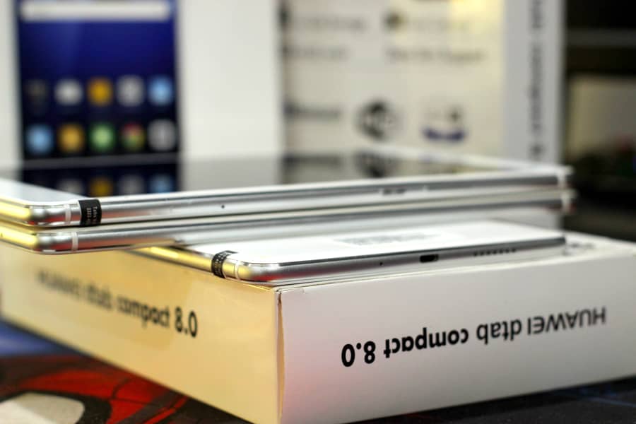 Huawei M3 4GB/64GB 4G Calling Tab in 8 Inches with 1 year warranty 7