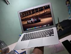 MacBook Air 2017 New Condition