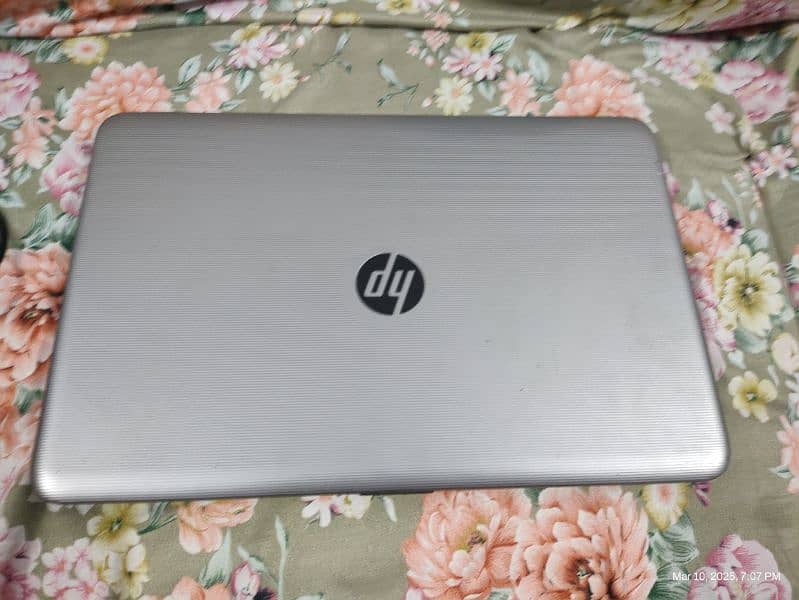 HP LAPTOP WINDOWS 10 CORE I3 6TH GENERATION 5