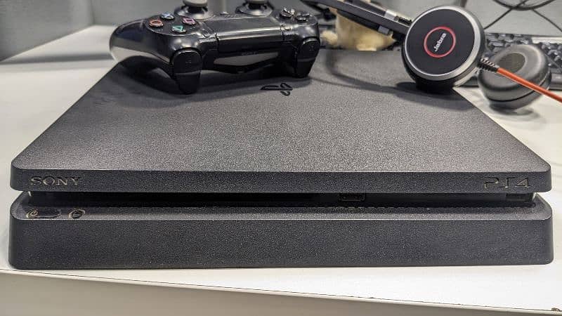 PS4 Slim 500 GB with Games | Playstation 4 Slim Non - Jailbreak 2