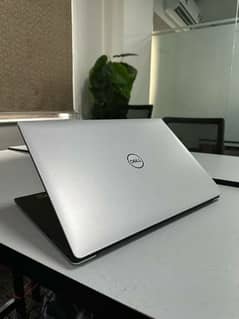 Dell XPS 15 Gaming Laptop