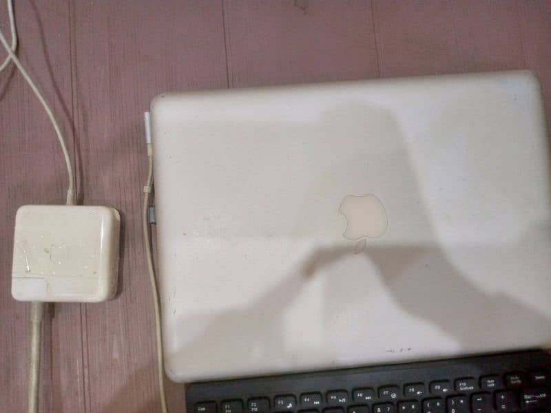 MacBook Pro 2012 For Sale 3