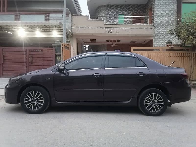 Toyota Corolla GLI 2013 3