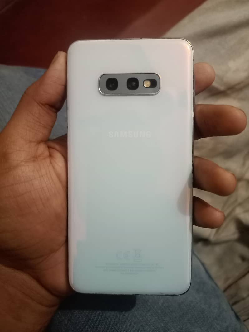 Samsung s10e 8 256 non pta 2