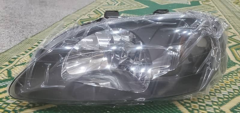 Honda Civic headlight 2000 model 2