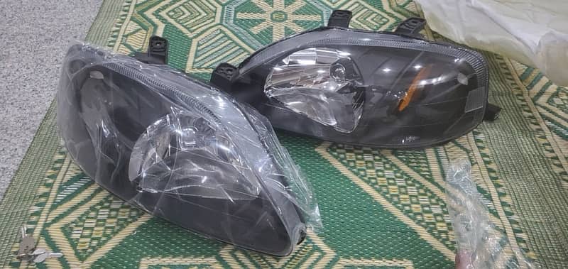 Honda Civic headlight 2000 model 3