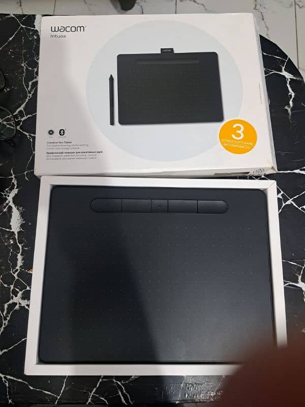 WACOM GRAPHICS TABLET CTL 6100 WIRELESS WITH 4K PEN 3