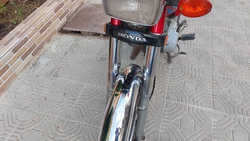 Honda 125 model 2022 karachi number 3