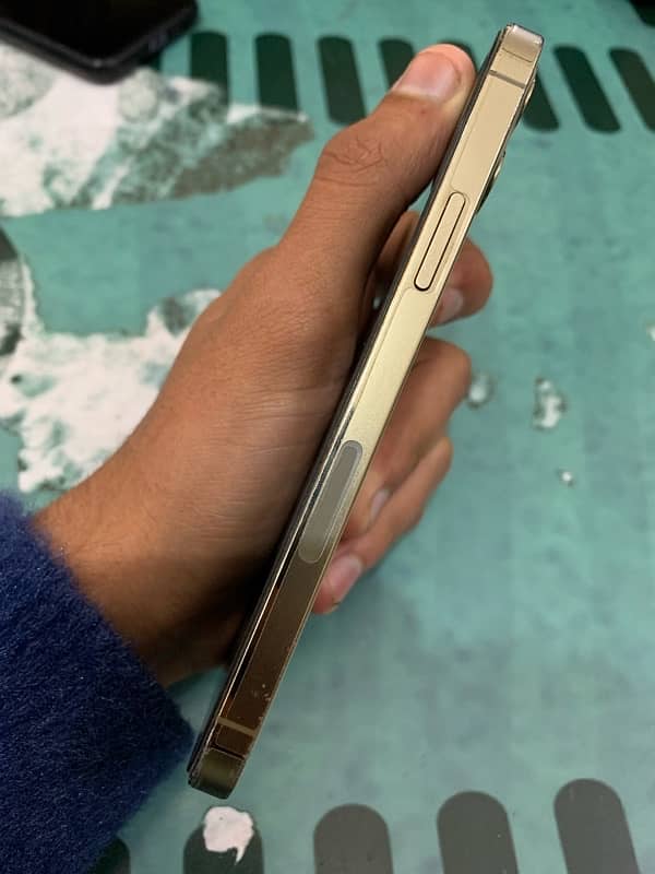 I phone 12 pro 9/10 non pta jv 128gb 4