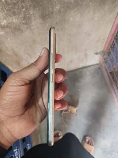 vivo v23e golden complete box 10 by 9