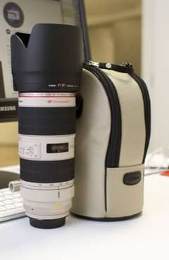 canon 70-200 f2.8 is ii 10/10 new condition