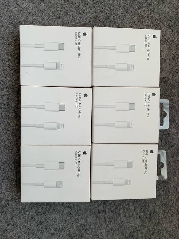 Iphone Original 20w adapter and mercantile  Cable available 4