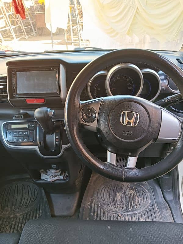 Honda N Box 2018 11