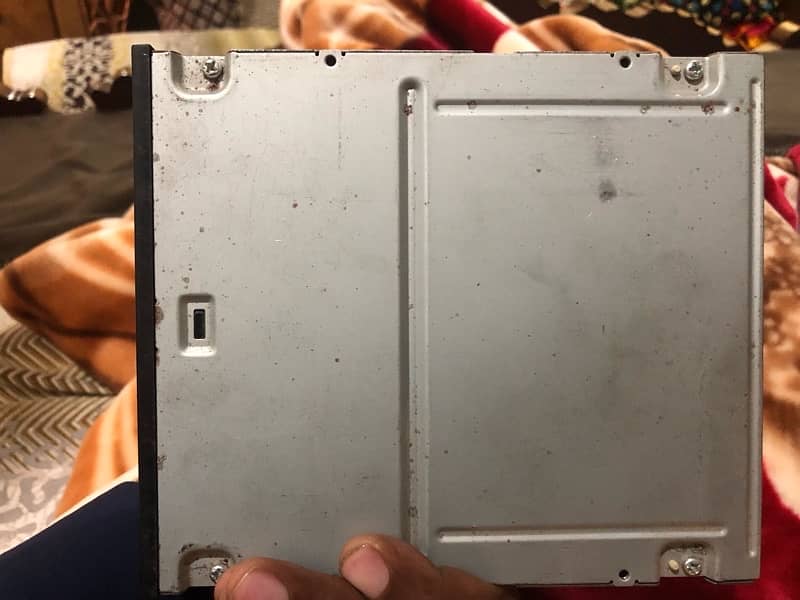 dvd rom read and writable drive 5