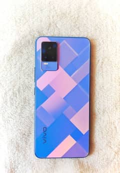 vivo v21e 8/128 10by10 condition complete box