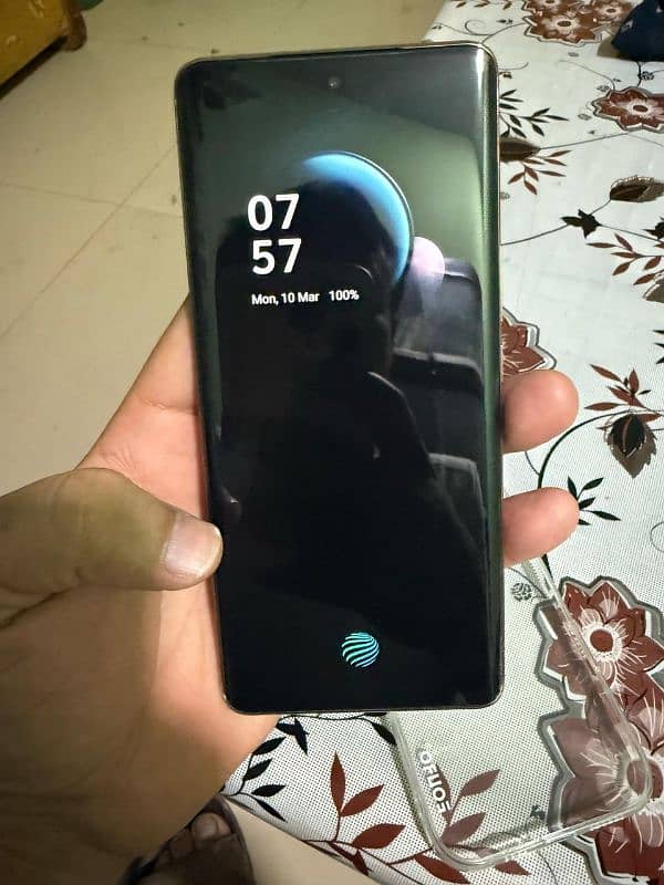 Vivo V40e 2