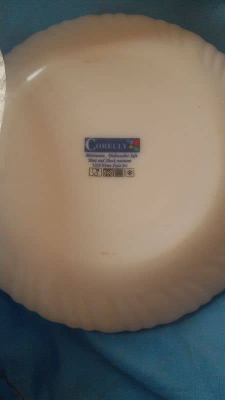 Corelly Dinner Set 72 PCS  Brand New 3