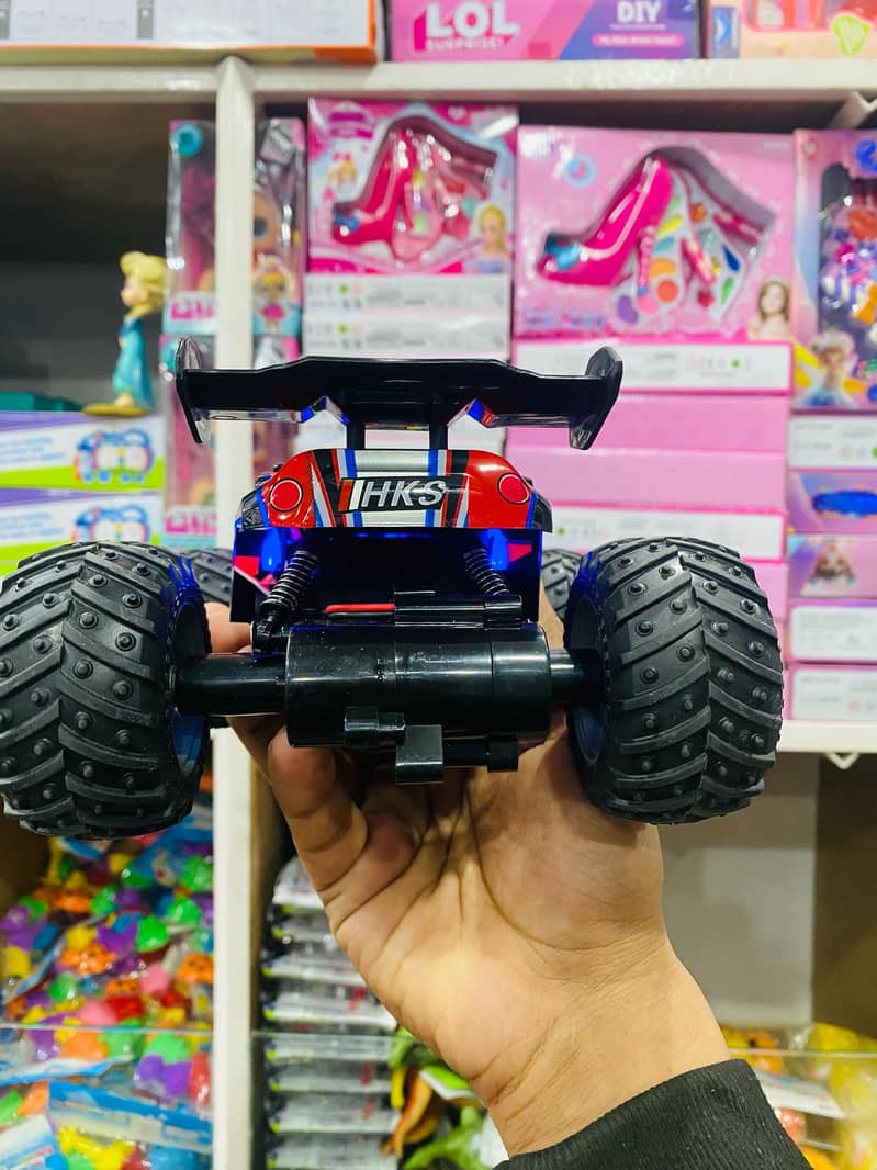 Remote Control (RC) Rock Crawler Truck Fiber body  Rechargeable car 1