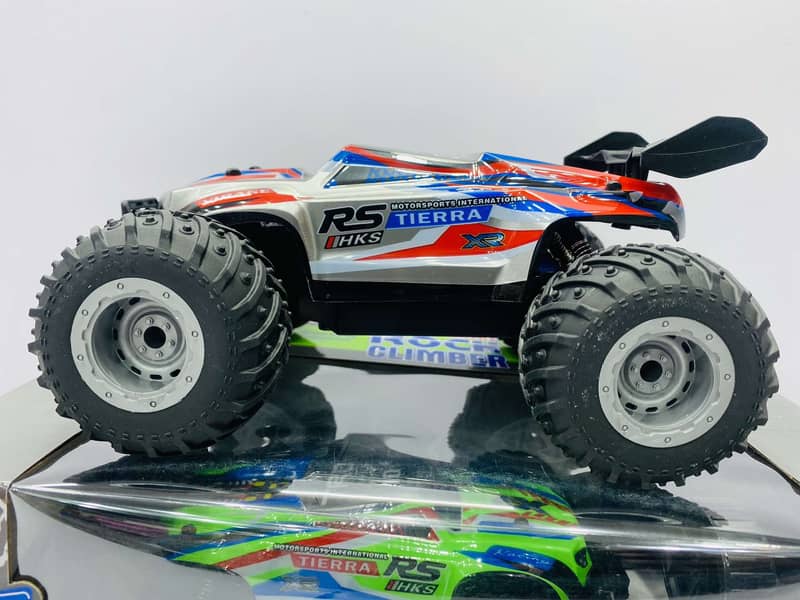 Remote Control (RC) Rock Crawler Truck Fiber body  Rechargeable car 10