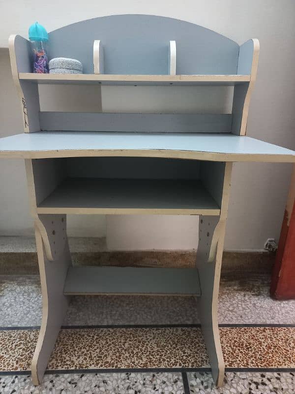 Kids study table 1