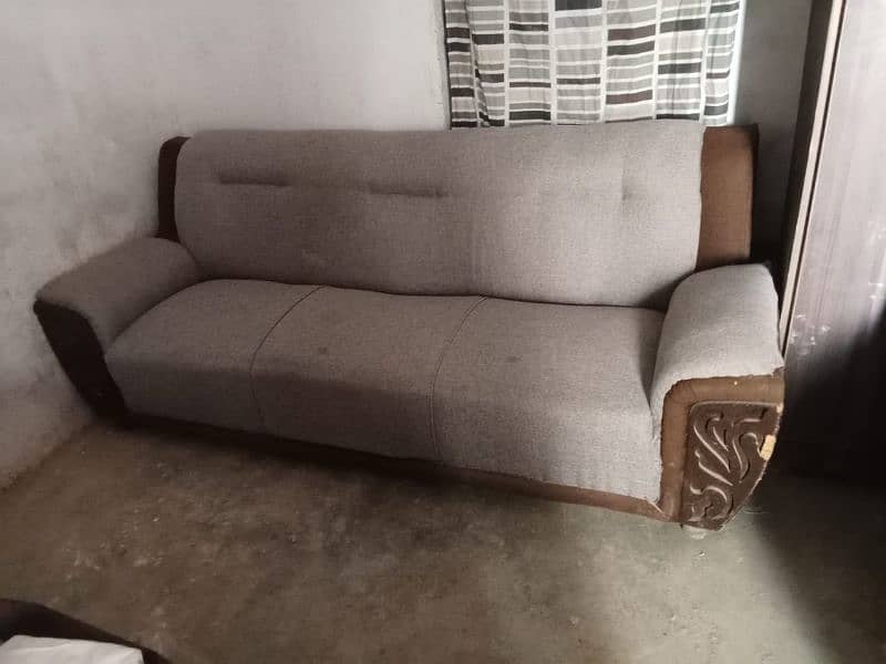 7 seater sofa set Urgent sale 11