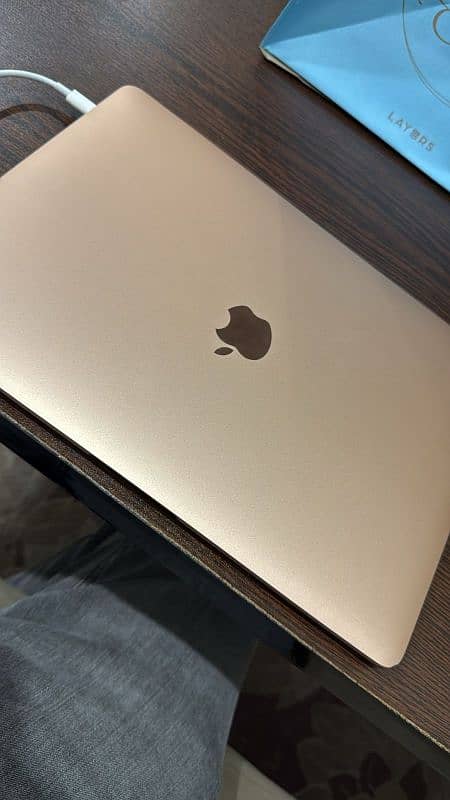 MacBook Air M1 6