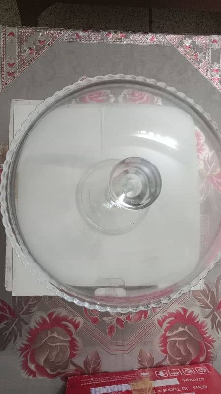 Pasabahce Patisserie Footed Service Plate + Dome 2