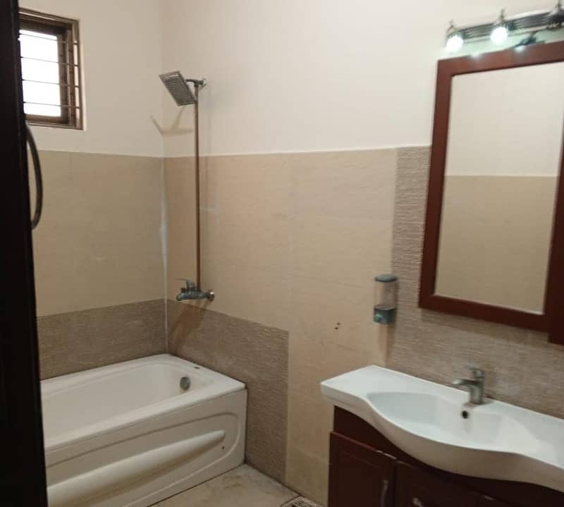 5 Marla Beautiful House For Sale At The Prime Location Of Johar Town 3