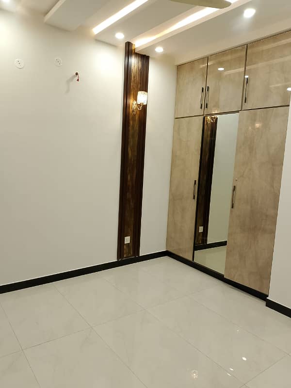 5 Marla 2 badroom upper portion available for rent in dha phase 9 town very good location 12