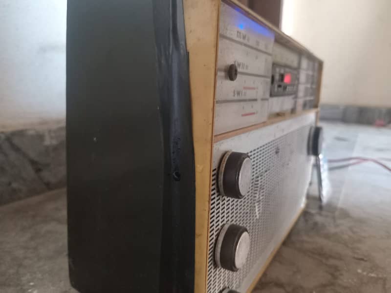 Vintage Wired Speaker with Bluetooth – 7 Feet Wire, Loud Sound & Remo 3